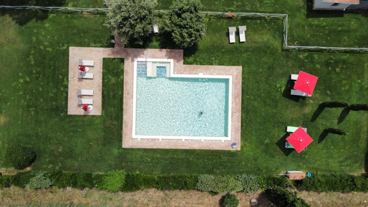 Agriturismo Poderedodici Orbetello Exterior photo